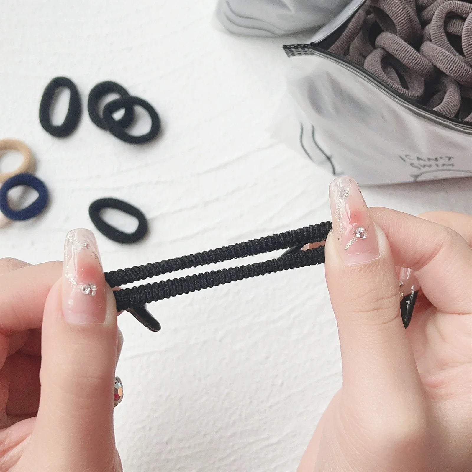 50 Unidades De Elásticos De Cabelo Para Meninas Em Nylon Básicos E Coloridos Prendedores De Rabo De Cavalo Acessórios De Moda Infantis